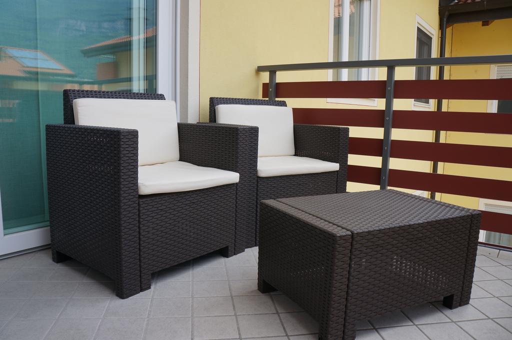 Ca Delle Rose Apartman Rovereto Kültér fotó