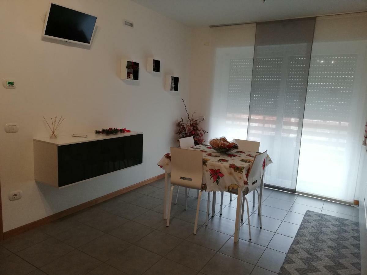 Ca Delle Rose Apartman Rovereto Kültér fotó