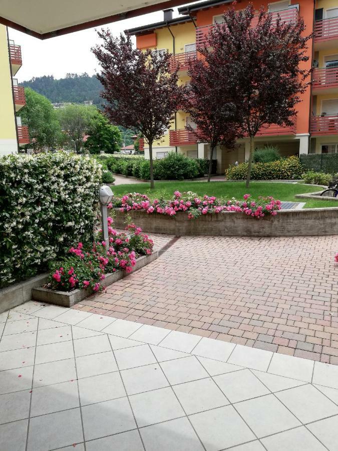 Ca Delle Rose Apartman Rovereto Kültér fotó